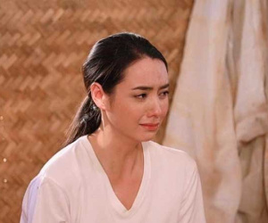 Muốn ghi điểm nên tôi tặng mẹ chồng chiếc xe đạp điện, không ngờ vừa nhìn thấy xe, bà đã ôm mặt bật khóc