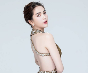 Diện đầm cắt xẻ táo bạo, Ngọc Trinh khoe lưng trần mướt mắt trong bộ ảnh mới