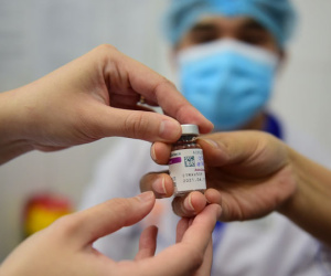Bộ Y tế thông tin về vắc xin Covid-19 của AstraZeneca dừng tiêm ở một số nước