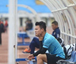 Quang Hải tập riêng, CLB Hà Nội thấp thỏm tới Hải Phòng