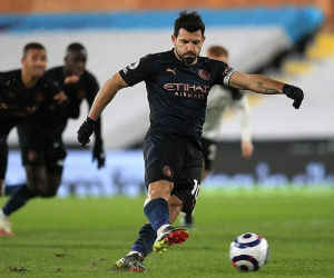 Aguero ghi bàn đầu tiên sau hơn một năm ở Ngoại hạng Anh