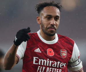 Aubameyang bị trừng phạt vì vô kỷ luật