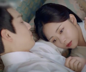 Cẩm tâm tựa ngọc: Chung Hán Lương hôn liên tục như nuốt mặt Đàm Tùng Vận rồi 'thị tẩm', dưới 18 tuổi đừng xem
