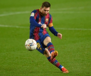 Hủy diệt đối phương bằng 2 siêu phẩm, Messi đưa Barcelona tiến gần điều kỳ diệu