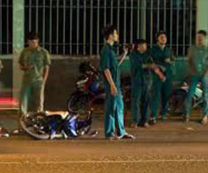 Sợ gặp CSGT, thanh niên bỏ chạy tông chết cháu bé 4 tuổi