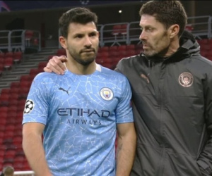 Aguero bức xúc vì bị cô lập ở Man City: 'Không ai chuyền bóng cho tôi'