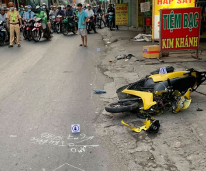 Ô tô tông tử vong nam thanh niên chạy xe máy rồi rồ ga bỏ chạy khỏi hiện trường