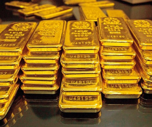 Fed giữ nguyên lãi suất, giá vàng tăng vọt