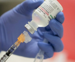 Phụ nữ mang thai được tiêm vaccine COVID-19 có thể giúp bảo vệ cả thai nhi