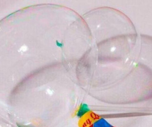3 học sinh lớp 5 ngộ độc do thổi keo bong bóng: Chuyên gia cảnh báo keo thổi bong bóng không rõ nguồn gốc là thứ vô cùng độc hại