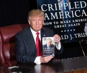 Ông Trump gây sửng sốt vì nhận lời hàng loạt cuộc phỏng vấn viết sách