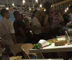 Thấy cậu bé 7 tuổi đâm sầm vào sản phụ, bố mẹ không xin lỗi còn la lối om xòm, vài giây sau lại trốn vội khi nghe thấy câu này