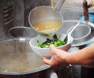Mỗi sáng dành thời gian làm 5 việc này, phụ nữ sẽ nhanh chóng giảm cân khỏe đẹp mà không mất công ăn kiêng cực khổ