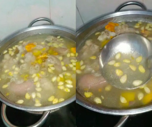 Nhờ chồng nấu giùm nồi canh bí, xuống bếp kiểm tra cô vợ 'sốc nặng' khi chứng kiến cảnh này, người nấu thì quả quyết: Ăn được mà!