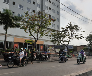 Vụ 2 nữ sinh rơi chung cư tử vong ở TP.HCM: Phụ huynh cho biết cả 2 có tình cảm và có ý định tự tử