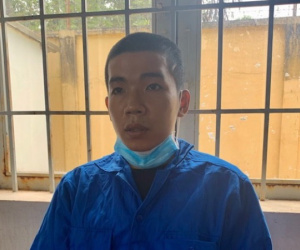 Khởi tố gã thanh niên 'đòi cưới bé gái'