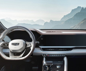 Geely Xingyue L - ôtô có màn hình dài một mét