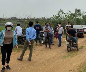 Dòng tiền lãi 'khủng' từ chứng khoán, vàng đang 'găm' vào đất?