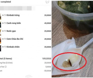 Lần tìm mãi mới chọn quán được đánh giá 5 sao đặt đồ ăn, thế nhưng vừa mở nắp hộp cặp đôi đã 'tái mặt' khi thấy vật thể lạ bên trong