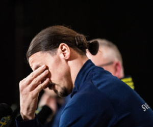 Ibrahimovic bật khóc trong ngày trở lại ĐT Thụy Điển