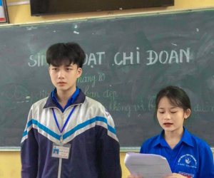 Nam thần học đường 2k3 thu hút mọi ánh nhìn với bức ảnh sinh hoạt lớp, soi ảnh đời thường còn choáng hơn