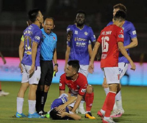 Đằng sau 'nỗi oan' của Hoàng Thịnh, là bài toán 'nhanh quá hóa sai' của Hữu Thắng