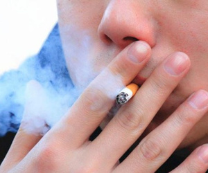 4 việc làm sau bữa ăn làm dạ dày tổn thương, dù chỉ có 1 trong số đó cũng nên cố gắng bỏ càng sớm càng tốt