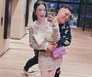 Đứng cạnh vợ 'nấm lùn', con trai ông trùm điện tử Sài Gòn sở hữu chiều cao 1m91 đã có hành động cực kỳ tâm lý
