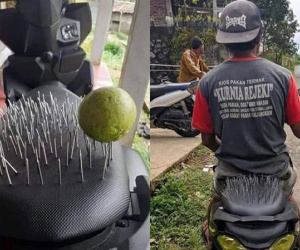 Người đàn ông găm đinh chi chít yên xe máy, dân mạng tái mặt khi nghĩ đến viễn cảnh đen đủi