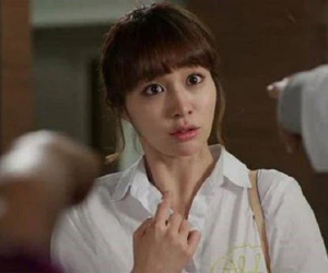 Không ngờ vì một con chó mà bạn trai chỉ mặt đuổi tôi và tuyên bố: 'Thà mất bạn gái chứ không chịu mất chó'