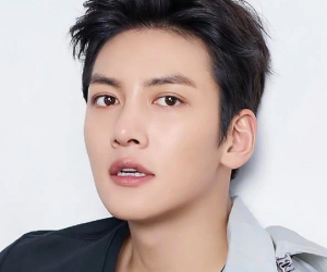 Jisoo, Ji Chang Wook và loạt diễn viên Hàn bị Knet chỉ trích thậm tệ vì đóng phim 'bôi nhọ lịch sử'