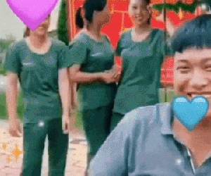 Mũi Trưởng Long có màn chia tay Sao Nhập Ngũ siêu dễ thương khiến dân tình thích mê