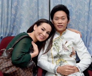Ca sĩ Phi Nhung gây xôn xao MXH khi bất ngờ cầu hôn nghệ sĩ Hoài Linh