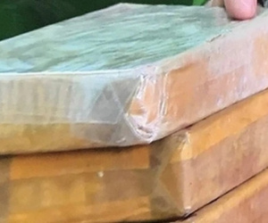 3 đối tượng giấu 12 bánh heroin trong người ngồi xe khách Hà Nội đi Cao Bằng
