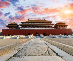 Tại sao Tam Đại Điện của Tử Cấm Thành rộng lớn mênh mông nhưng vì sao không có 1 bóng cây?