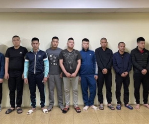 Phá đường dây cá độ bóng đá trên 400 tỷ đồng do đối tượng từng giết người 'chỉ huy'