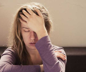 Cô gái 25 tuổi đau đầu suốt nhiều năm vì có vật sống 'đào hầm' trong đầu