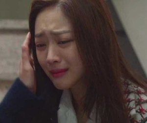 Hỏi xin tiền chồng, nào ngờ anh cầm cả xấp tiền rồi rút ra hai tờ 50 nghìn đưa cho vợ và căn dặn một câu làm tôi nghẹn họng