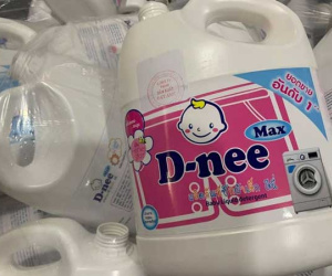 Hà Nội: Đột kích xưởng sản xuất quy mô lớn giả nhãn hiệu nước giặt Dnee