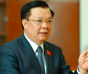 Bộ trưởng Đinh Tiến Dũng làm Bí thư Thành ủy Hà Nội
