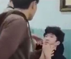 Vụ hai thiếu niên bị đánh tại trường Nguyễn Văn Tố: Bảo vệ dân phố hối hận, xin được bồi thường cho nạn nhân