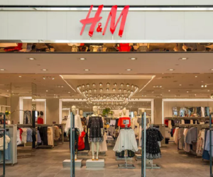 Chịu sự phẫn nộ của người Việt, H&M - ông lớn nước ngoài bị 'tố' đăng bản đồ đường lưỡi bò phi pháp nói gì?