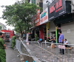 Cháy cửa hàng đồ dùng mẹ và bé trên phố Tôn Đức Thắng, 4 người chết