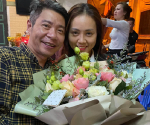 Công Lý sau đám cưới với vợ kém 15 tuổi: Ngoại hình phong độ, bà xã cho 20 triệu tiêu vặt, bồi bổ bằng đông trùng hạ thảo nhưng cũng không ít lần bị dỗi vì lý do này