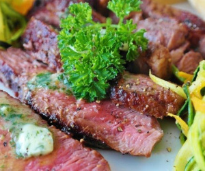 8 loại thực phẩm ăn trước khi ngủ có thể làm bạn đếm cả nghìn con cừu mà vẫn thao láo