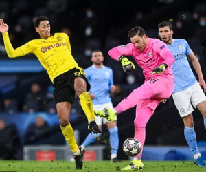 Dortmund mất oan bàn thắng vì pha xử lý gây tranh cãi của trọng tài