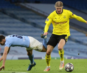 Trọng tài xin chữ ký Haaland sau trận Dortmund thua Man City
