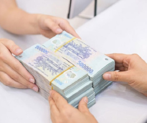 Lãi suất cho vay giảm xuống mức thấp nhất nhiều năm qua