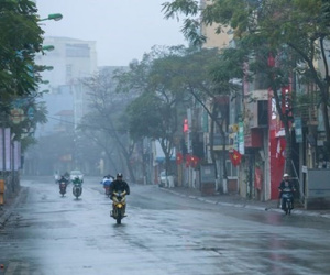 Dự báo thời tiết 9/4: Đón gió mùa, miền Bắc chuyển lạnh, Hà Nội mưa dông