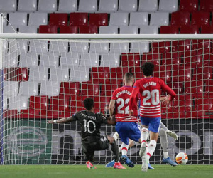 Rashford và Fernandes ghi bàn, MU mở cửa vào bán kết